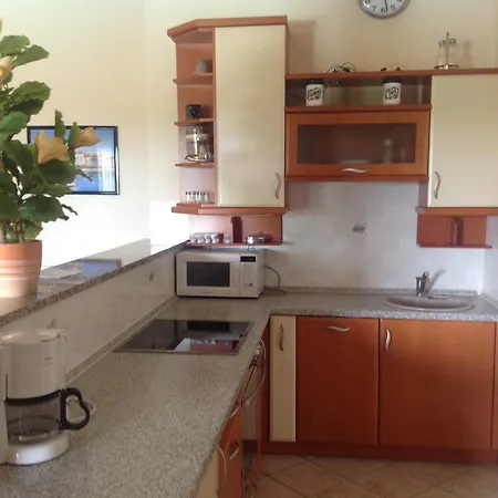 Parenzo Villa *